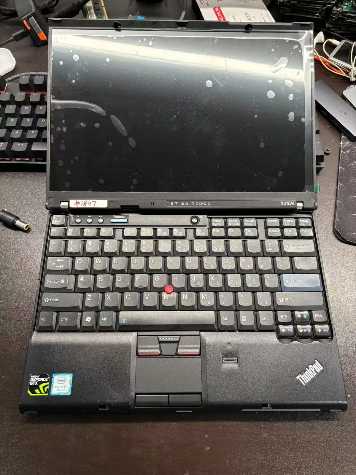 ThinkPad X210Ai.